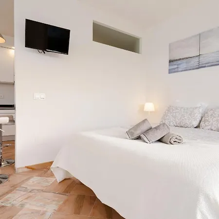 Studio Fuer 2 Personen Ca 50 Qm In Marbella- Artola Alta, Andalusien Costa Del Sol - B63031 * Marbella